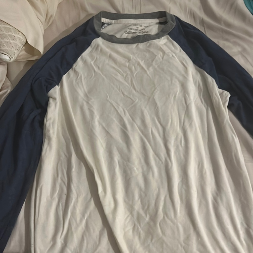 Urban Pipine Ultimate Tee White Shirt with Blue Sleeves **YOUTH** L